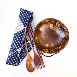 Kookoskauss + söögiriistad