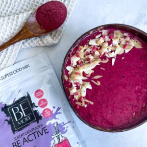 Suvine marja smuutikauss